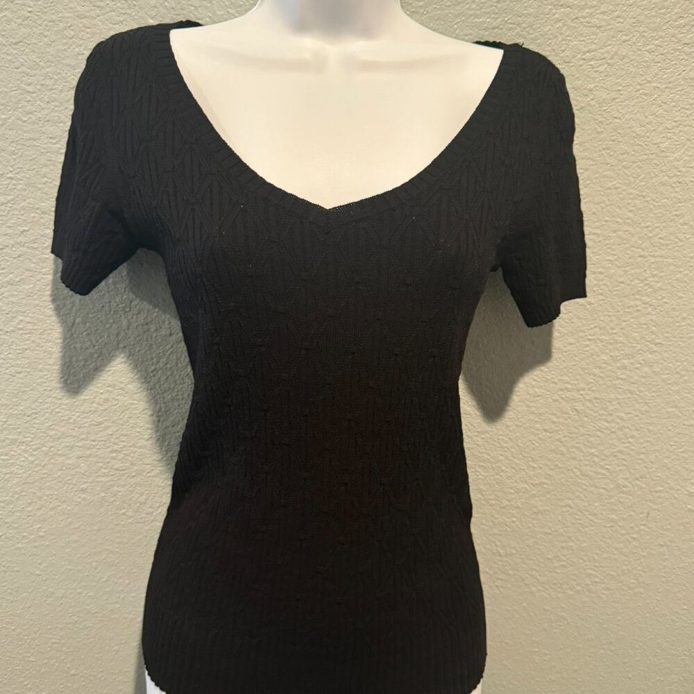 White House Black Market Black Cap Sleeve knit top
